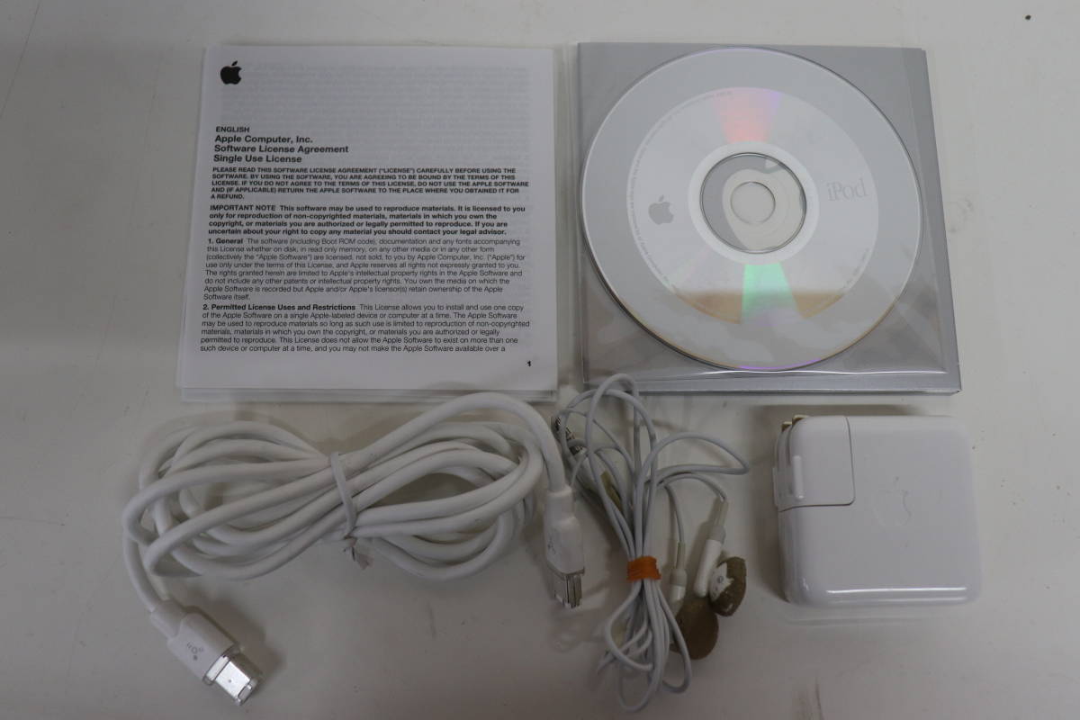 ☆086☆06☆箱付 Apple アップル 初代 iPod M8541 M8513J/A 画面表示