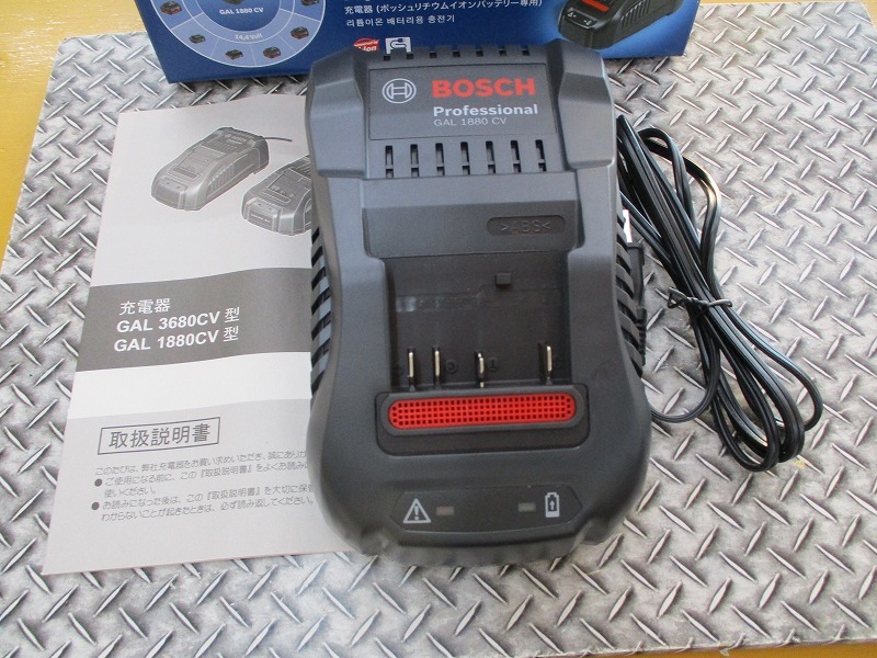 未使用品 BOSCH ボッシュ 14.4V18Vバッテリー充電器 GAL1880CV PROFESSIONAL GAL 1880 CV_8