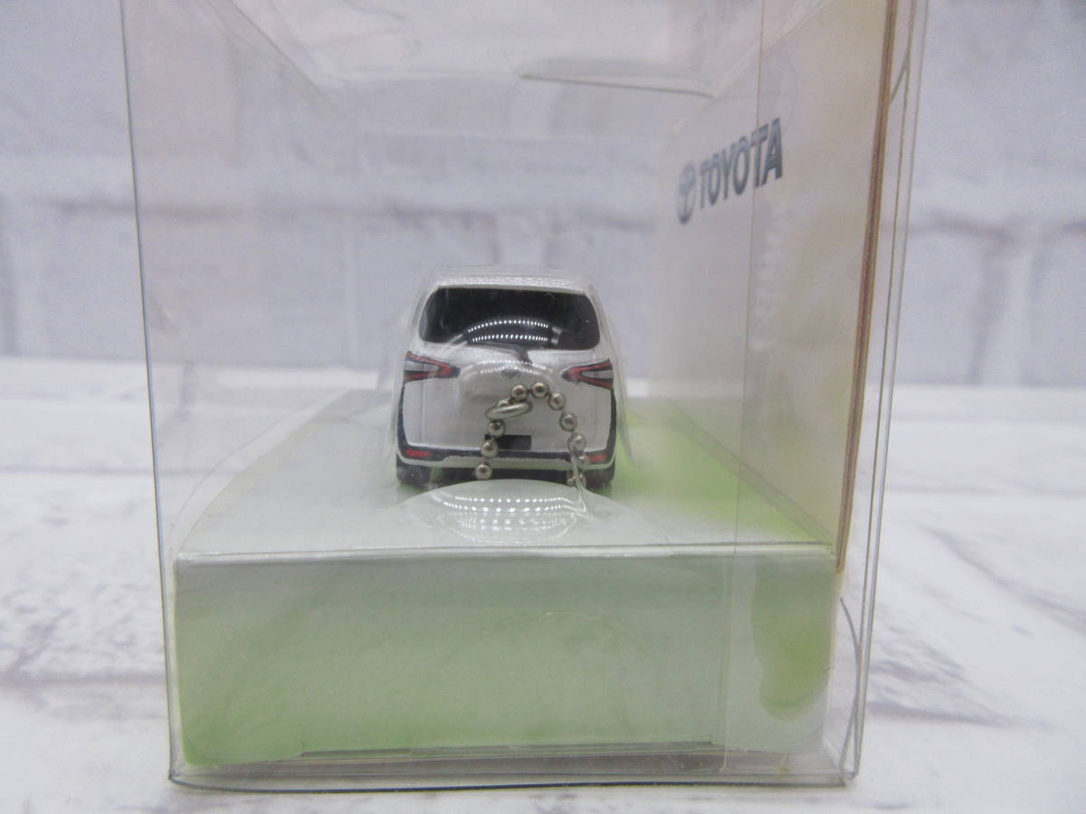 ミニカー キーホルダー トヨタ 新型シエンタ SIENTA 前期 ホワイト ミニカー キーホルダー トヨタ 新型シエンタ SIENTA 前期 ホワイト