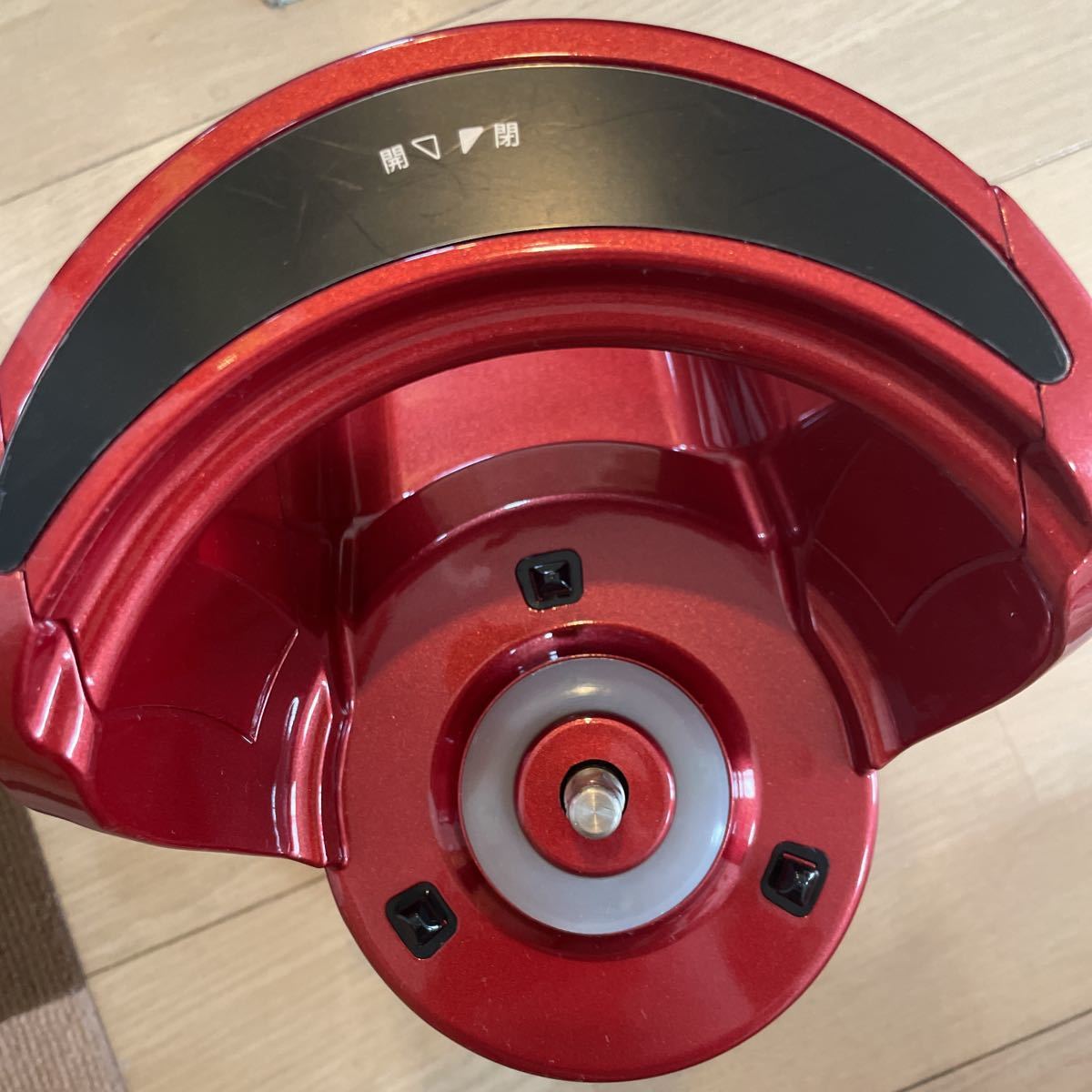 KUVINGS クビンス サイレントジューサー NS-993PSM ジューサー ミキサー ブレンダー フードプロセッサー キッチン用品 箱付き 中古品 サイレントジューサー クビンス NS-993PSM クビンスサイレントジューサー ♪Kuvings カス分離