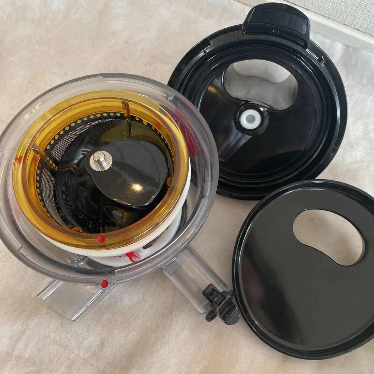 KUVINGS クビンス サイレントジューサー NS-993PSM ジューサー ミキサー ブレンダー フードプロセッサー キッチン用品 箱付き 中古品 サイレントジューサー クビンス NS-993PSM クビンスサイレントジューサー ♪Kuvings カス分離