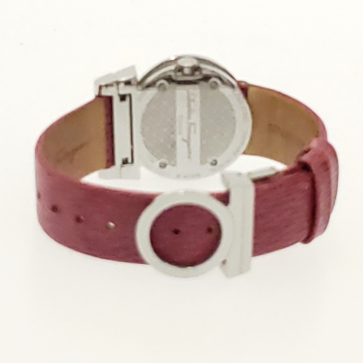 1円スタート】Salvatore Ferragamo サルヴァトーレフェラガモ F56 