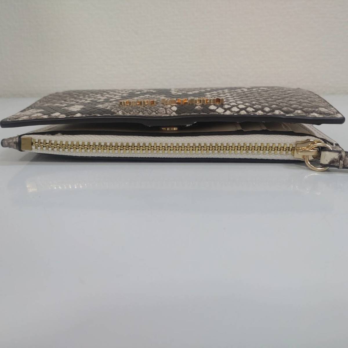 9100】美品 MICHAEL KORS マイケル コース パイソン柄 ラウンド 