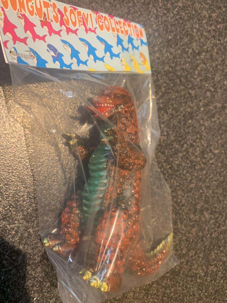 サンガッツ本舗　シブヤモダンソフビマーケット　豊年魚・レッドシャドー