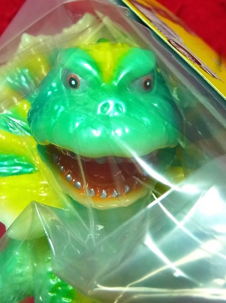 ウルトラ怪獣 ジラース/ソフビ 蓄光 グリーン/M1号 M1号 ジラース