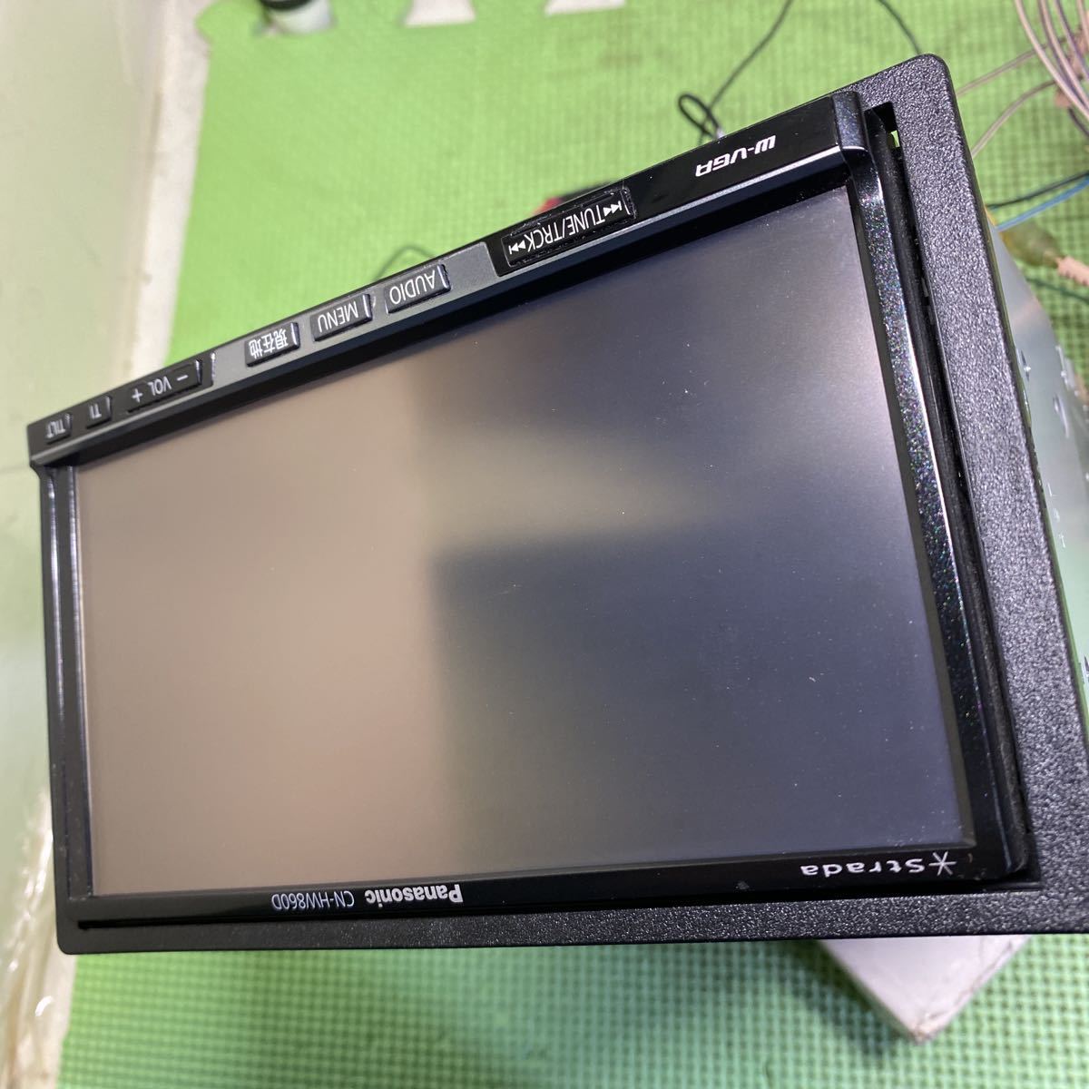 パナソニック ストラーダ7型HDDナビ☆CN-HW860D☆CD/DVD/4×4フルセグ地