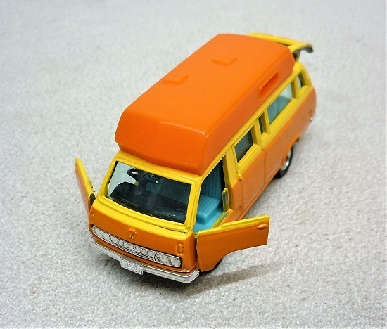 Tomica Toyota Dandy Hiace Land DANDY 1:43, Cruiser, Red 013, boxed
