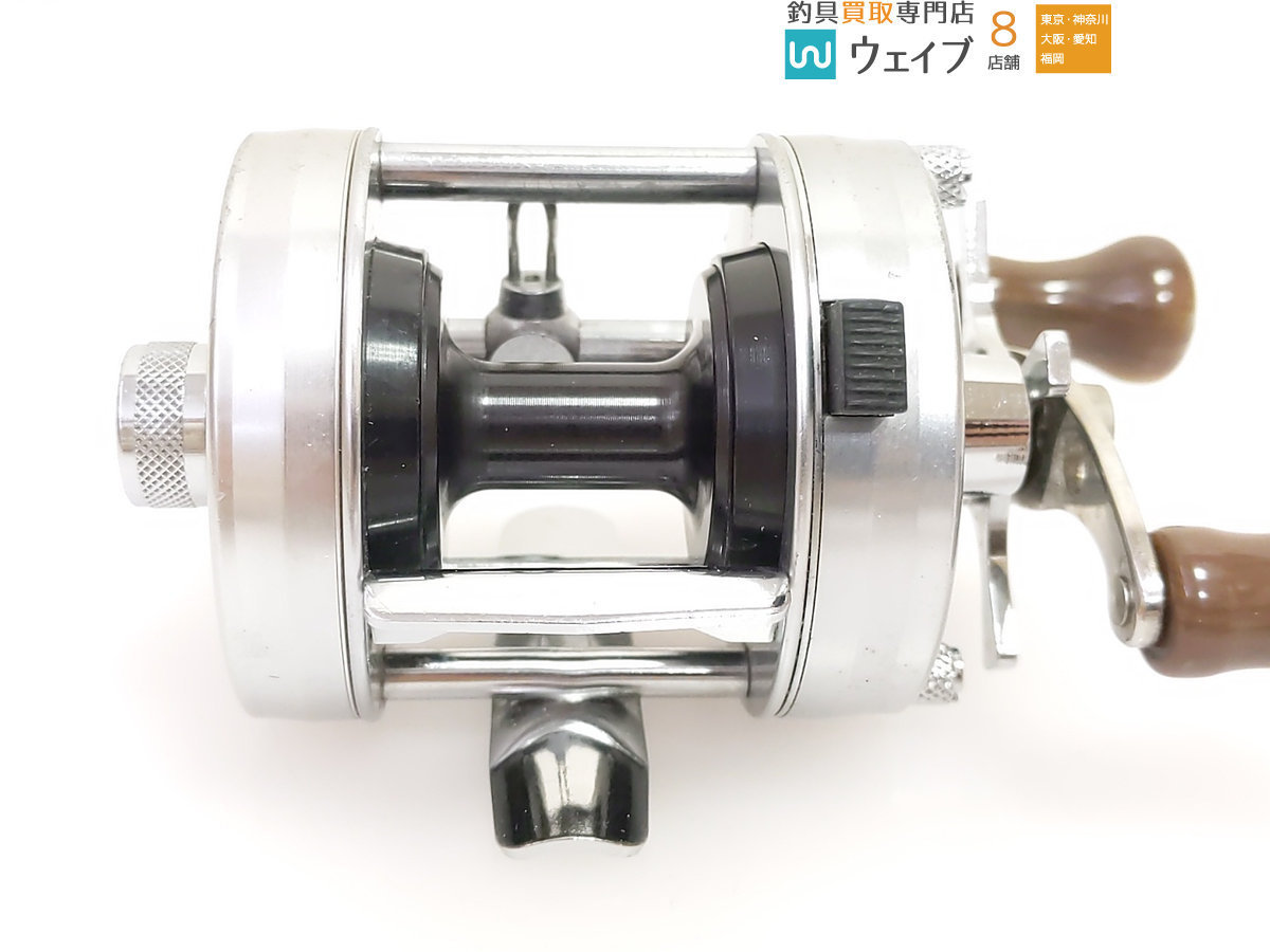 ABU アブガルシア アンバサダー 2500C フットNO：06-680-68 ハンドル