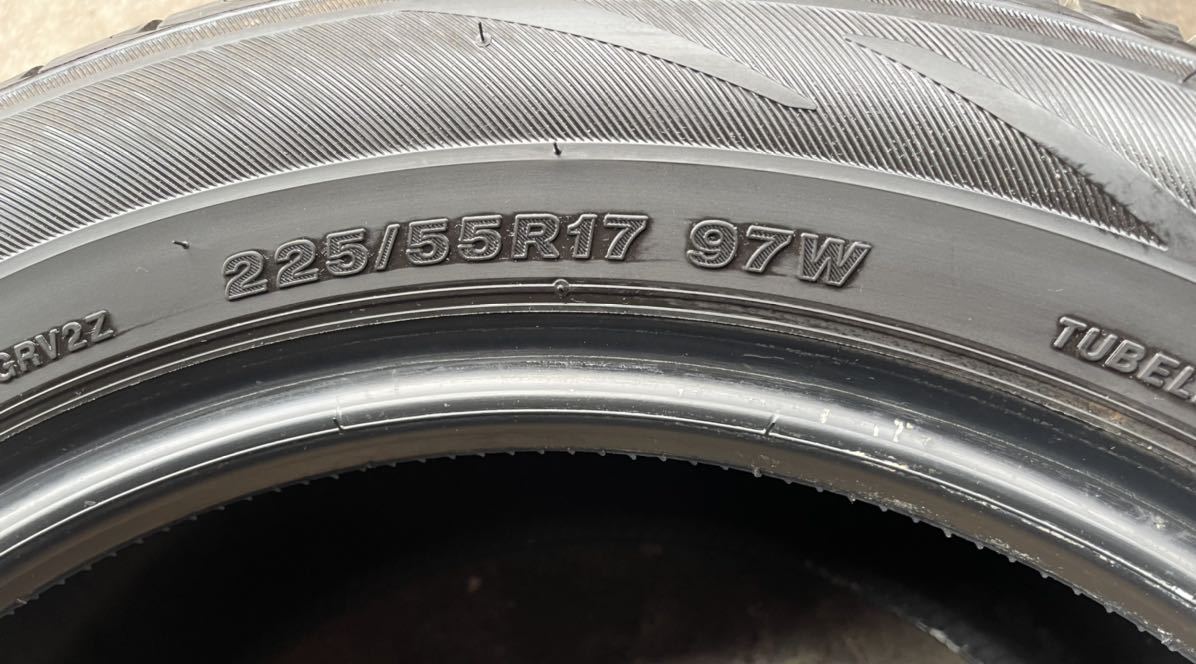 ブリヂストン REGNO BRIDGESTONE 225&frasl;55R17 97W grv2 97wの通販 225／55r17 regno | GRVII タイヤの通販 販売と - 4本 215⁄55R17
