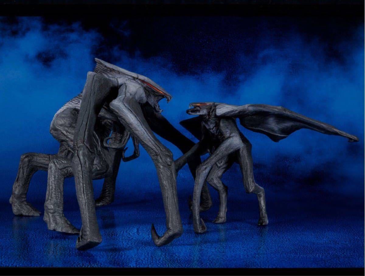 輸送箱未開封 怪獣番外地 MUTO 2体セット 検索 バンダイ ゴジラ