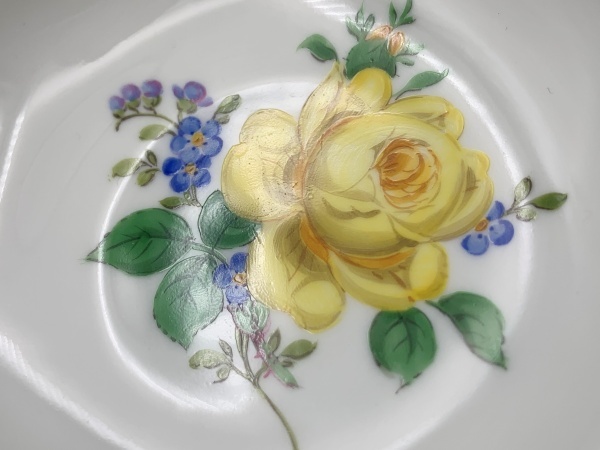 マイセン 忘れな草 豆皿 金彩 公式通販 | イエローローズ 明るいブルー