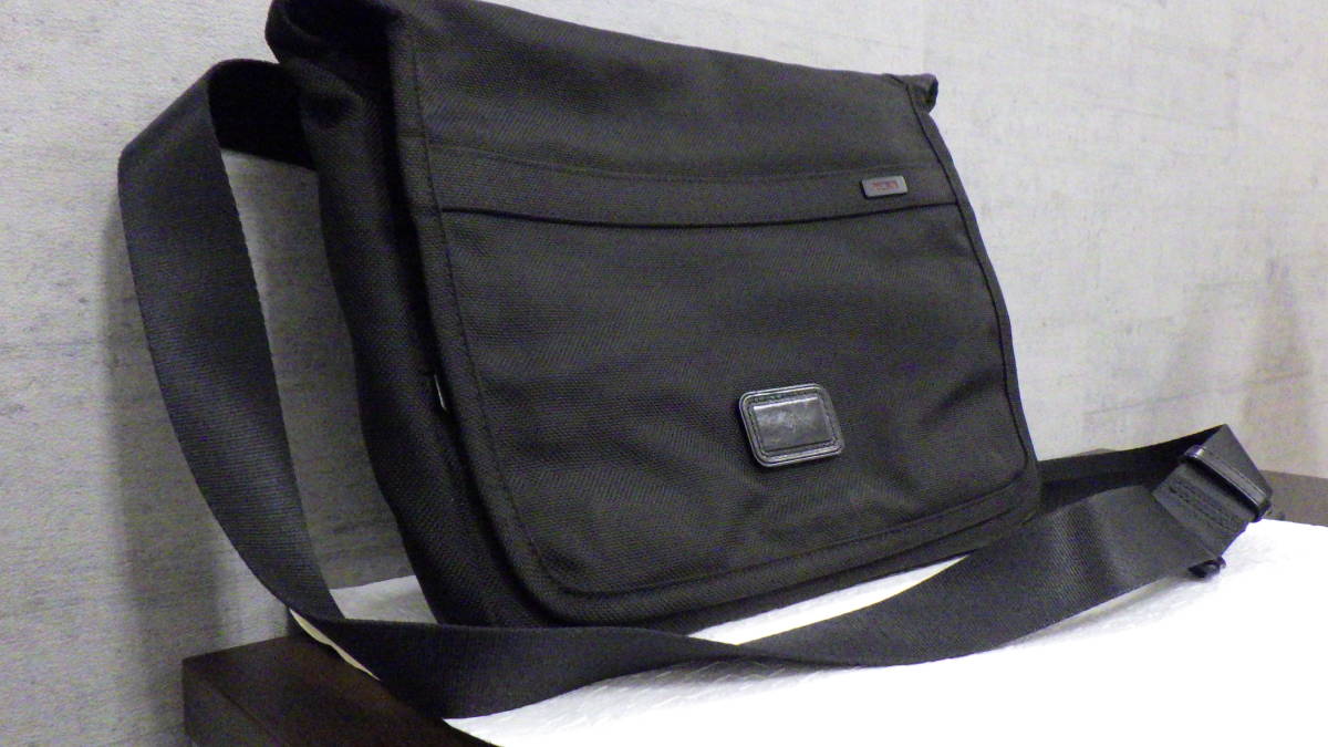 1824 TUMI トゥミ 26159DH ALPHA ネットブック・ミニメッセンジャー 