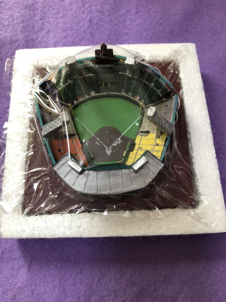 阪神甲子園球場 ミニオブジェ 2007 年間予約席記念品 旧甲子園模型 