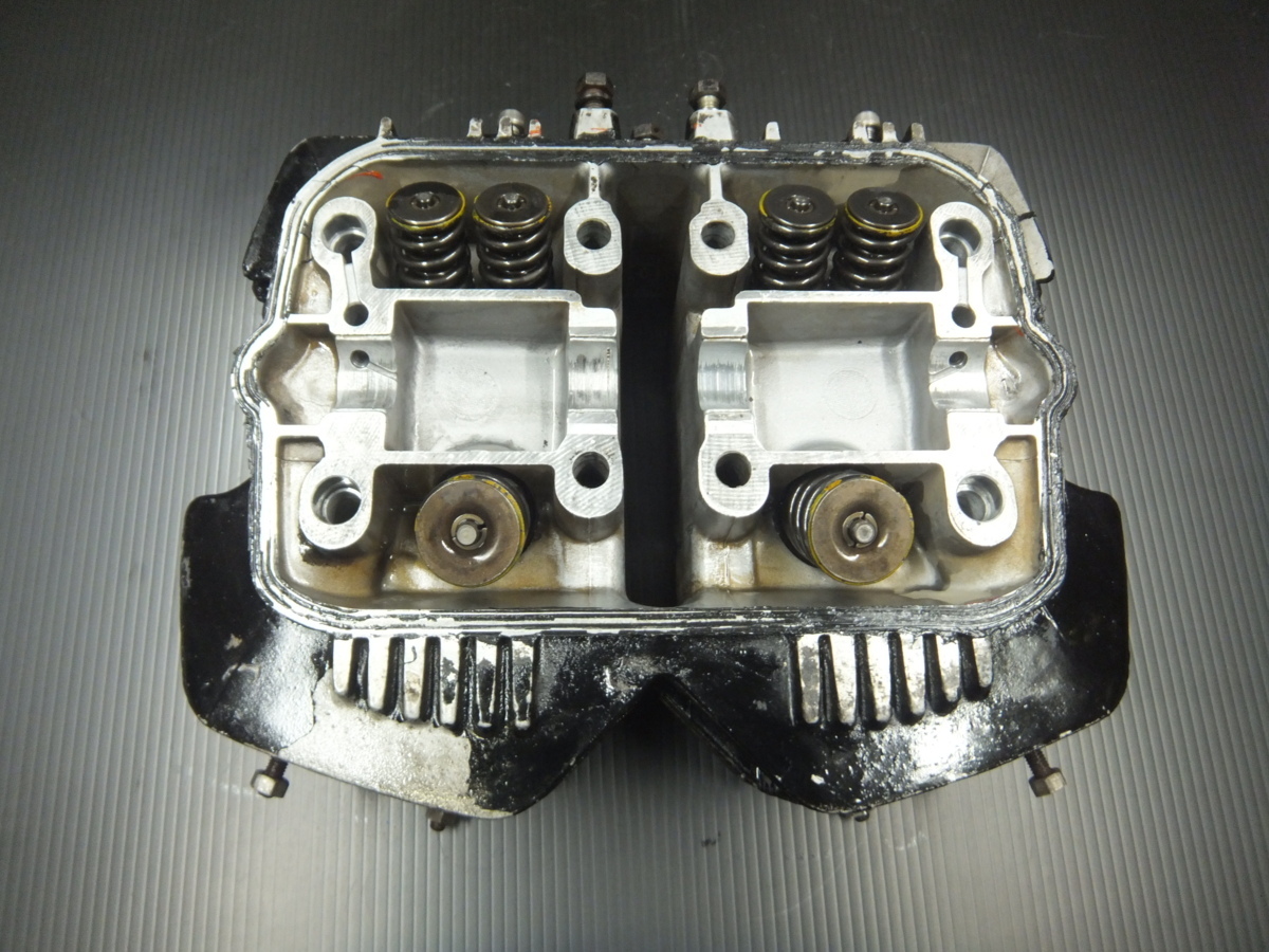 CB250T シリンダーヘッド シリンダーヘッド CB250T ホーク バブ CB400N CB250N シリンダー 2026
