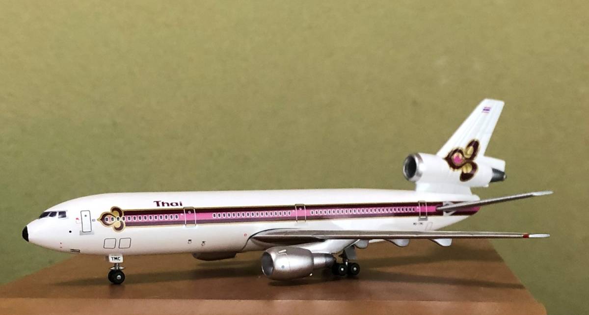 Thai Airways 1:400 International Tucano Line 1⁄400 MS-TMC