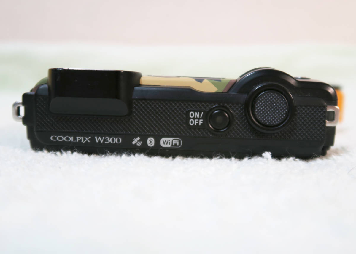 Nikon COOLPIX W300 カムフラージュ 迷彩柄 希少カラー 中古並品 