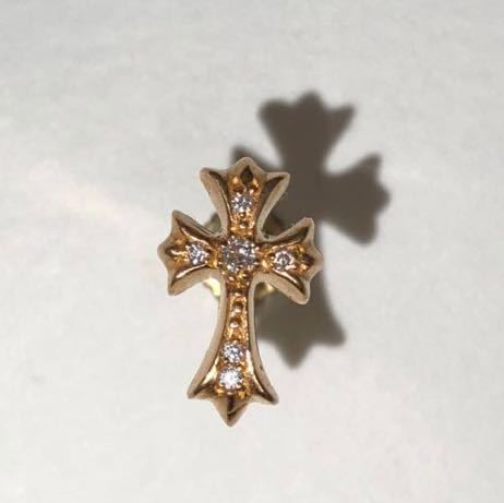 専用購入不可クロムハーツ22K CHスタッドピアス　パヴェダイヤモンド 83f711f383d1a51faf3640b1daba01