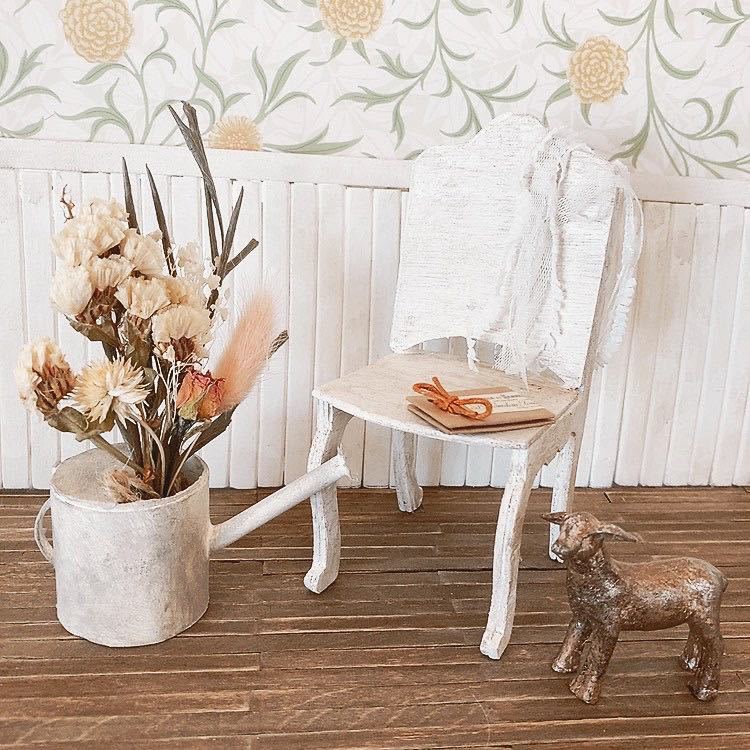 ミニチュア ドールハウス 椅子 ブライス リカちゃん 家具 Momoko アウトフィット オビツ11 木製 シャビー アンティーク ジョウロ ドールハウス 売買されたオークション情報 Yahooの商品情報をアーカイブ公開 オークファン Aucfan Com