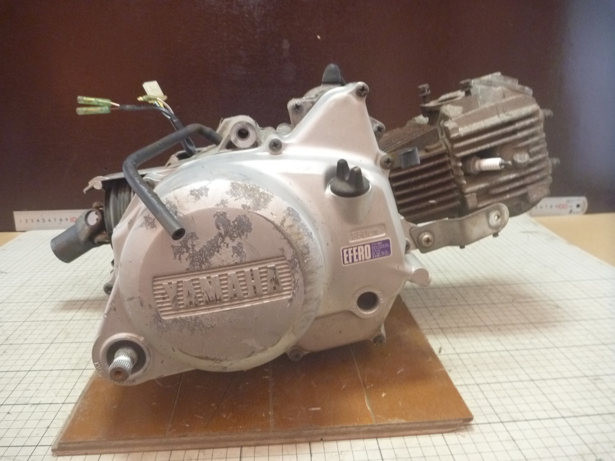 エンジン タウンメイト50 22F 12V 2001Y5 エンジン タウンメイト