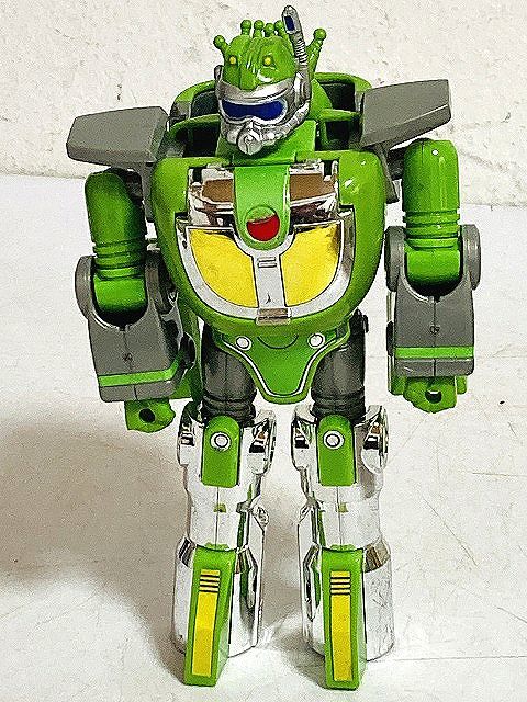 ◎ビーロボ カブタック スーパーチェンジシリーズ 8 ゲロタン バンダイ◎