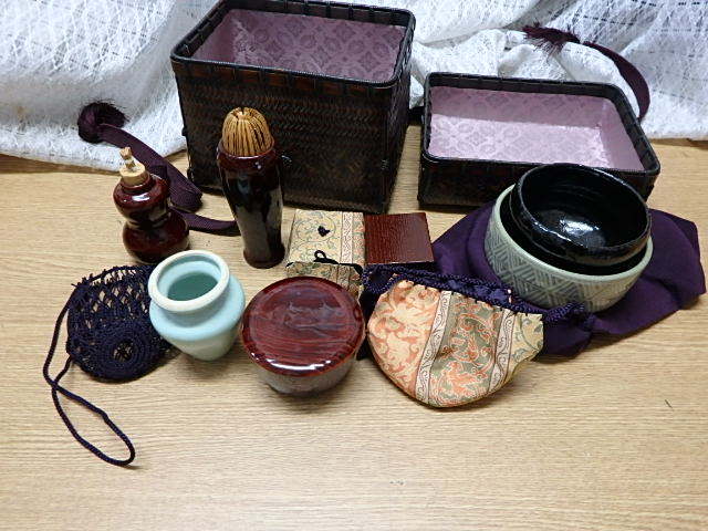 茶道具 茶箱 茶籠 御所籠 竹編 : - 共箱 一式 時代 藤編 | まとめて