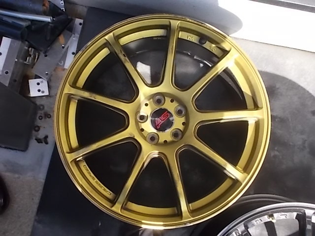 2本 クロススピードハイパーエディションRS9 軽量アルミ 18インチ 8.5J