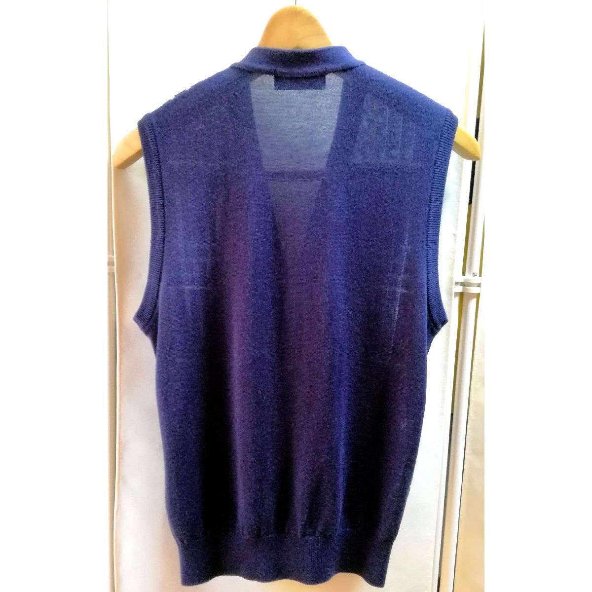 Austin Reed London イギリス 英国王室御用達 老舗紳士服ブランド 紺 ネイビー 落ち着いたチェック 定番 スタンダード メンズ ベスト M 38 Mサイズ 売買されたオークション情報 Yahooの商品情報をアーカイブ公開 オークファン Aucfan Com