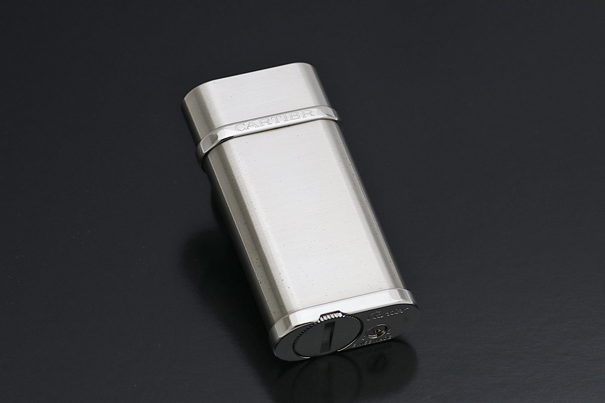 1円～ 超美品 Cartier カルティエ オーバル ガスライター CA120116 