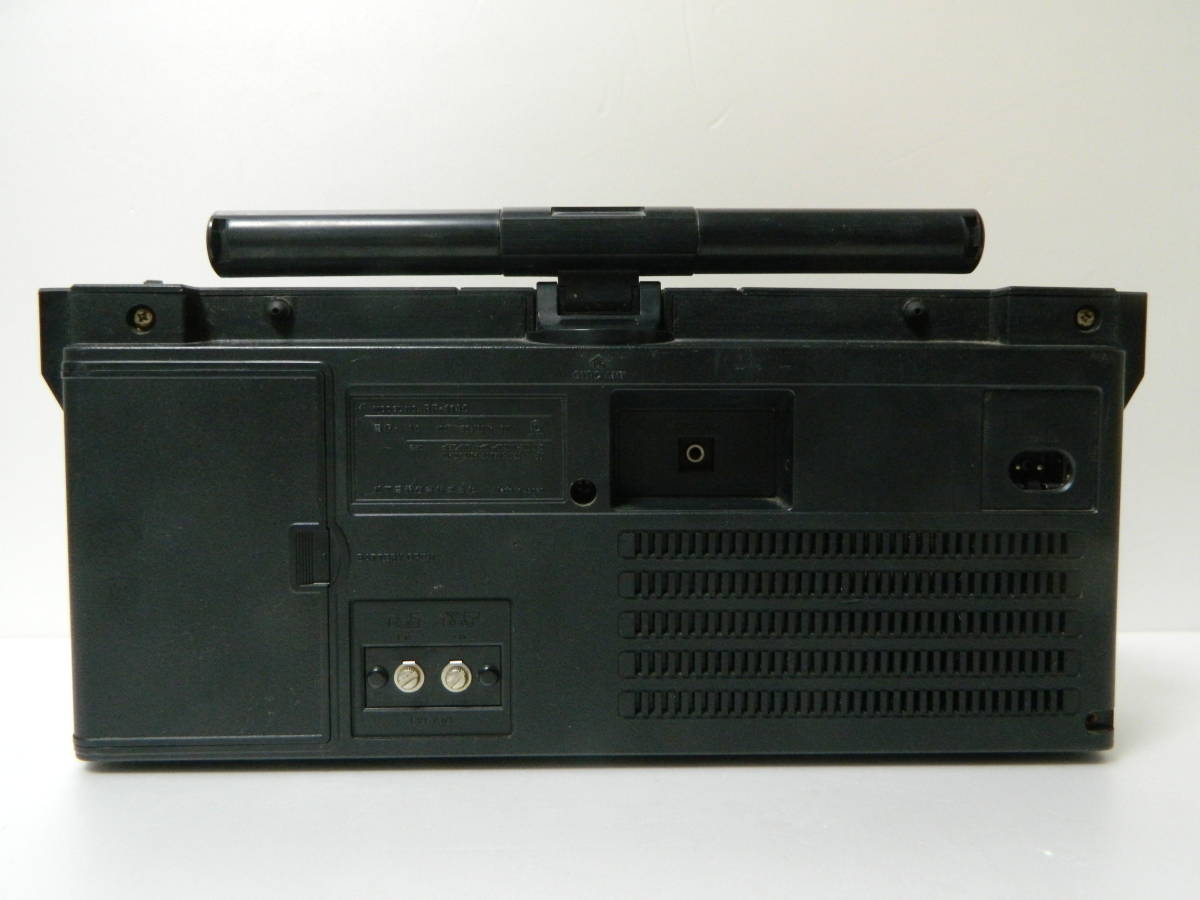 ナショナル クーガ RF-1130 AM/FM/SW BCLラジオ National COUGER