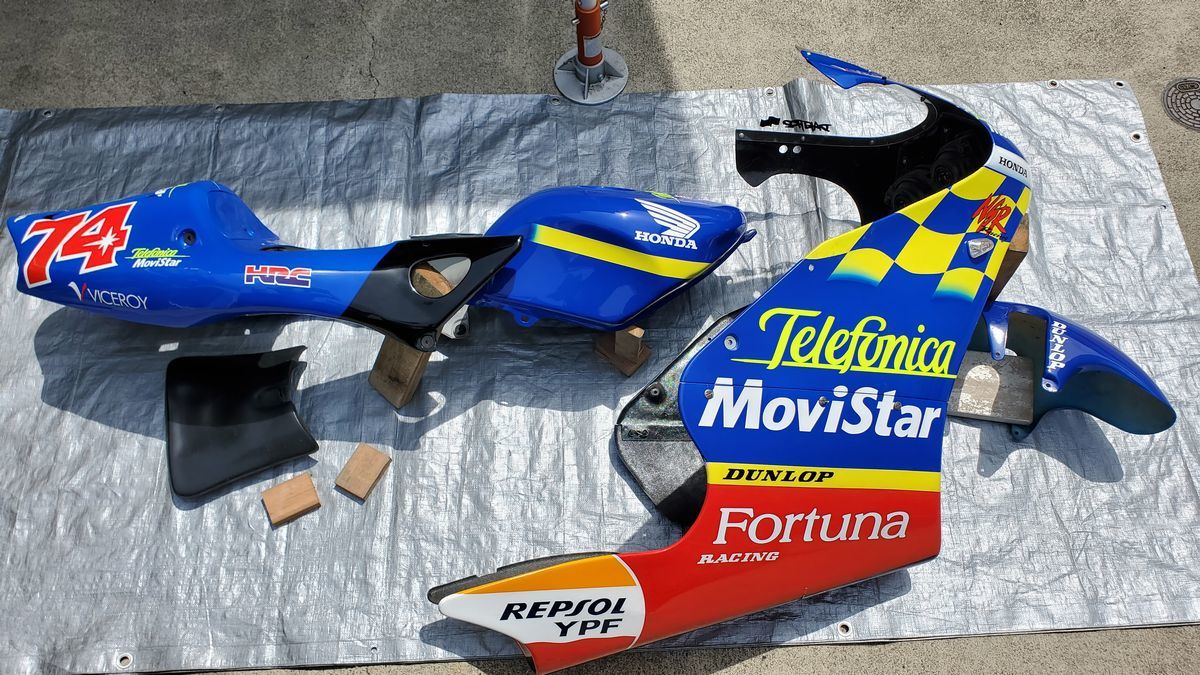 NSR250 Movistar 社外外装　mc21 mc28 NSR250 Movistar 社外外装 mc21 mc28 【公式通販】