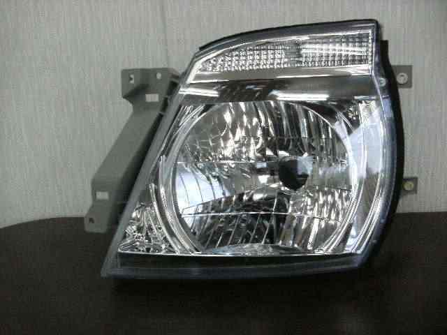 【激安大特価，大人気】 992043 日産 キャラバン VPE25 左ライト 参考品番：26065-VX50A 社外(ヘッドライト)｜売買されたオークション情報、yahooの商品情報をアーカイブ公開 - オークファン 日産用