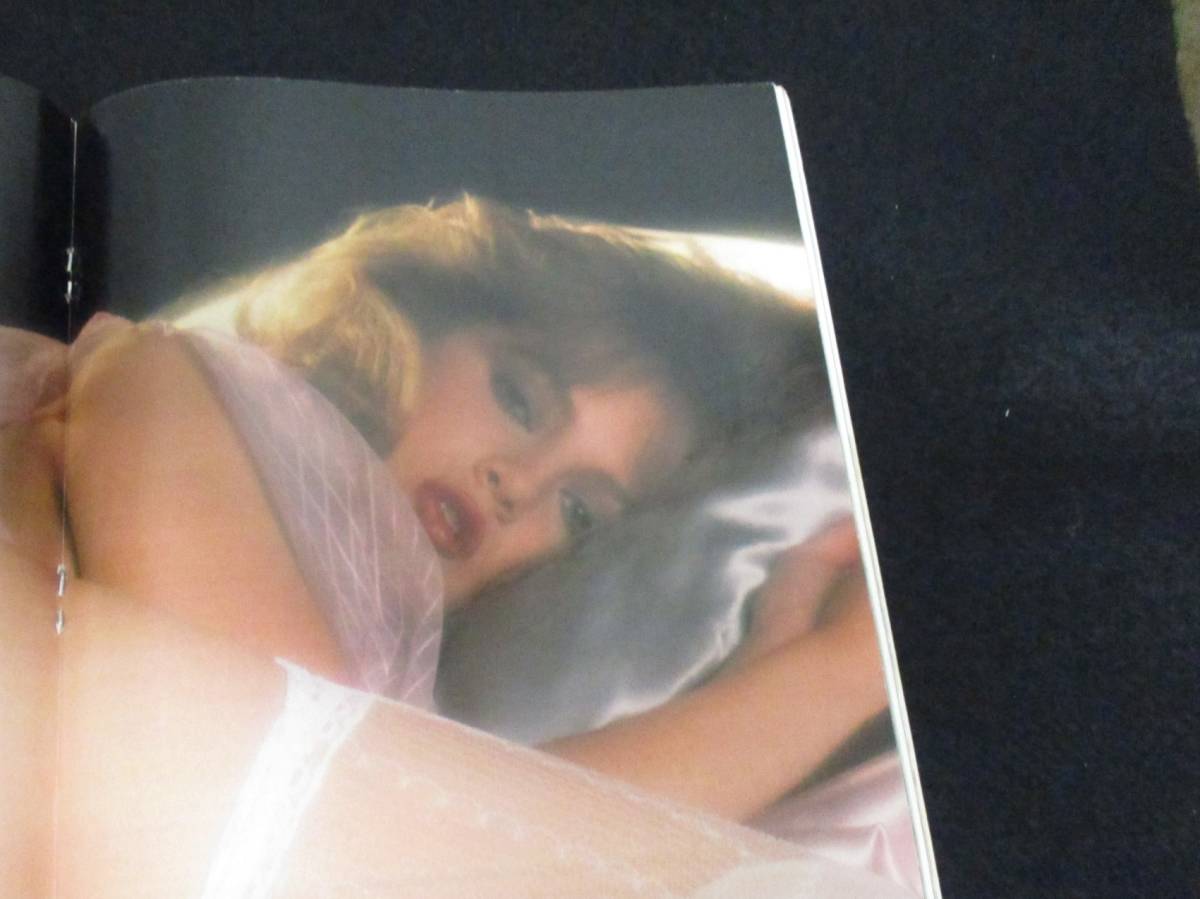 今日知ったんだけど、Traci Lordsって1984年のPenthouseに未成年で出て