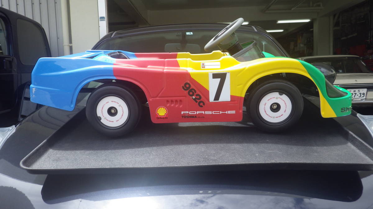 レーシング ポルシェ 962C ペダルカー トシマ 製 ジャンク ◇希少トシマ レーシングポルシェ962C ペダルカー(乗用玩具)｜売買され