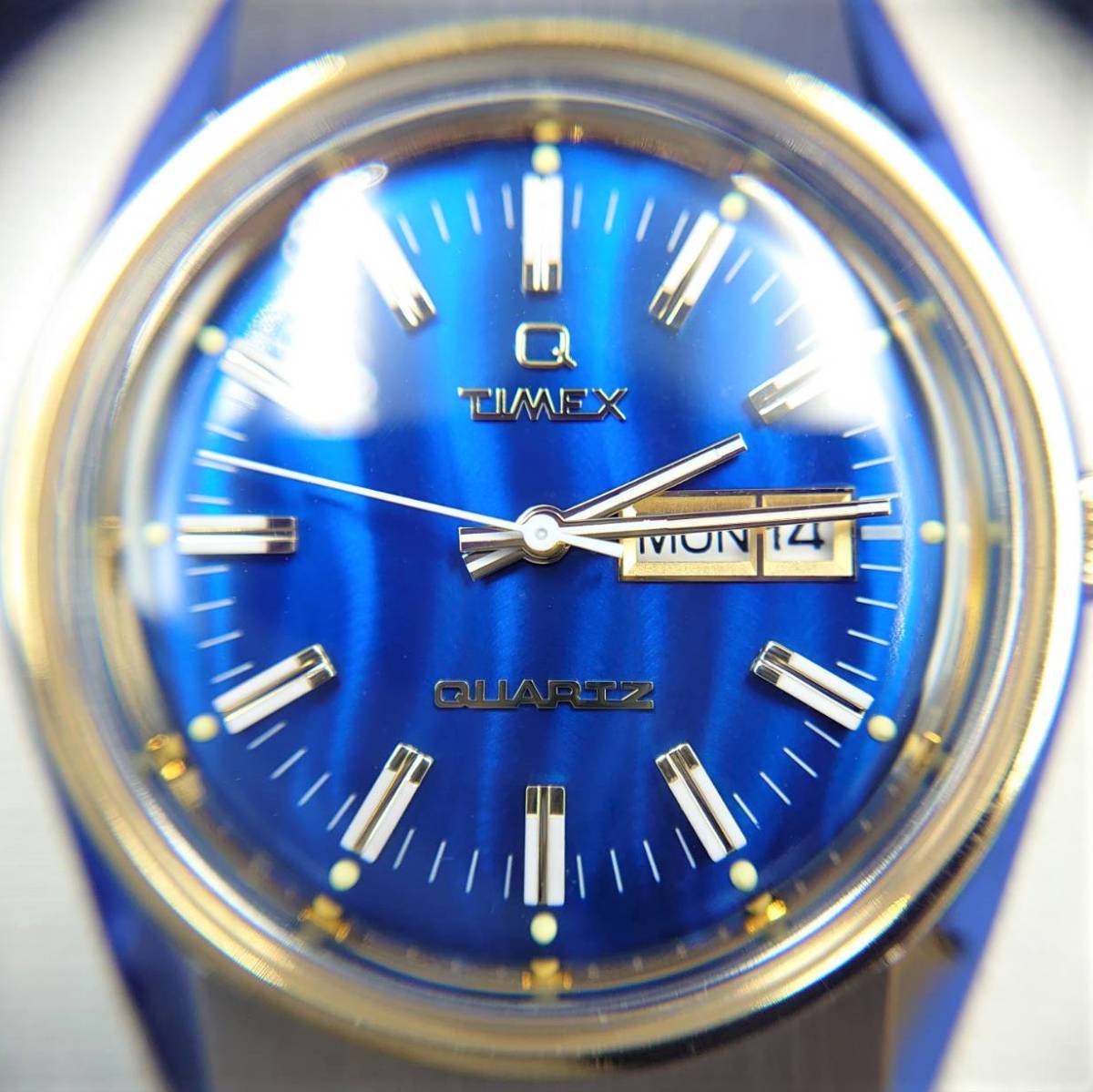 ◇【1円スタート】TIMEX Q Falcon Eye TW2T80800 エレクトリックブルー