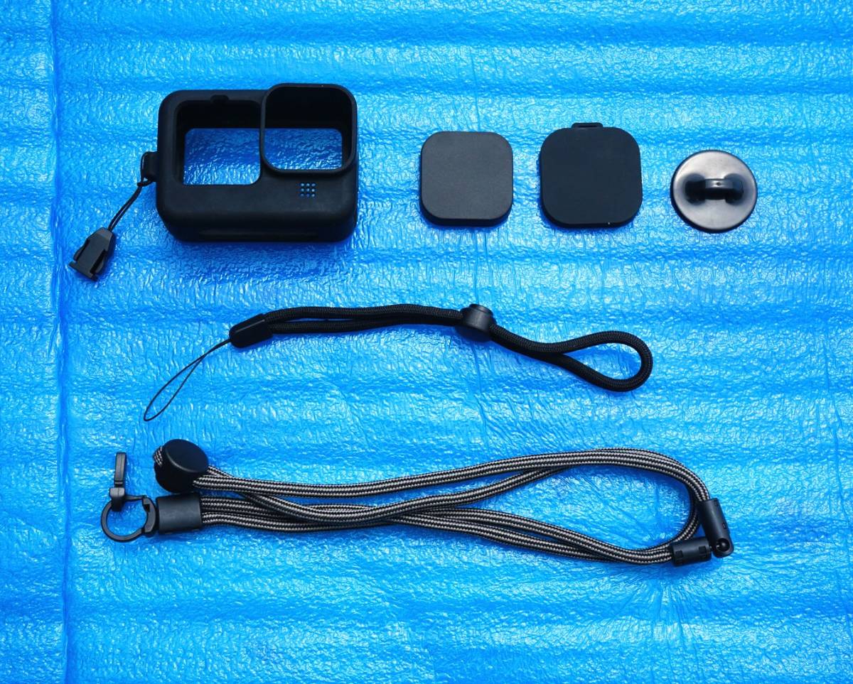 GoPro Hero 10 ゴープロ10 使用極少の超美品、付属品多数 バイク GoPro Hero 10 ゴープロ10 使用極少の超美品、付属品多数 バイク