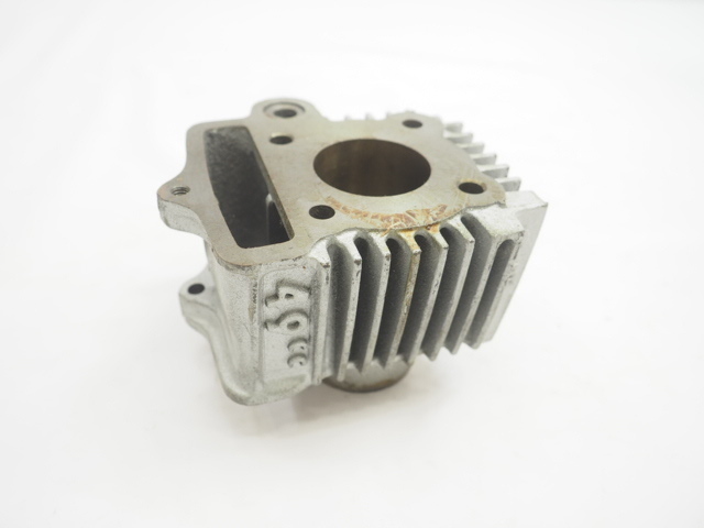 SUZUKI 純正　前後セット 未使用ホンダ.純正シリンダー.6V.HM-E3.φ39mm.STD.モンキー.カブ