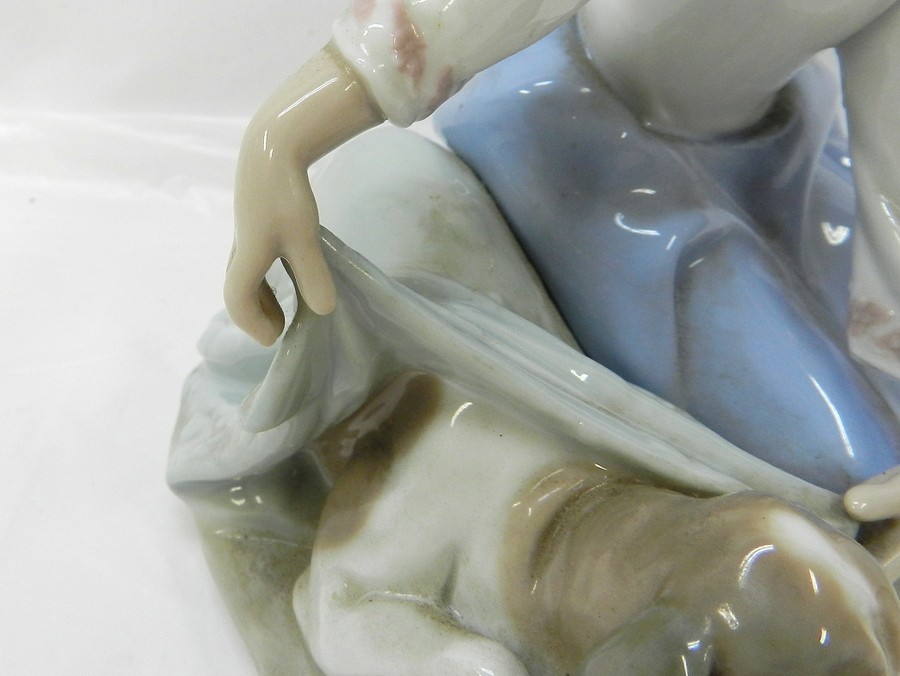 フィギュリン 1000円スタート LLADRO リヤドロ 少女 陶器置物 犬 0 気品に満ちて - あふれる愛 1 Yahoo!オークション #5426 One 「優雅な散歩の