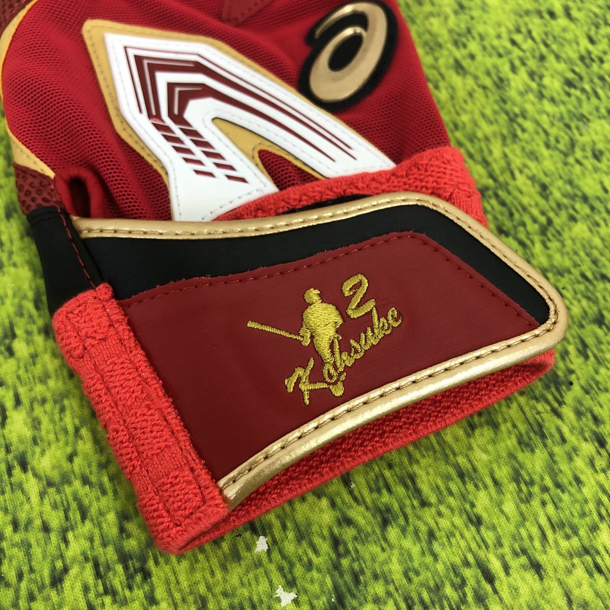 TC-1521 広島東洋カープ 田中広輔選手 支給品 アシックス asics 両手 