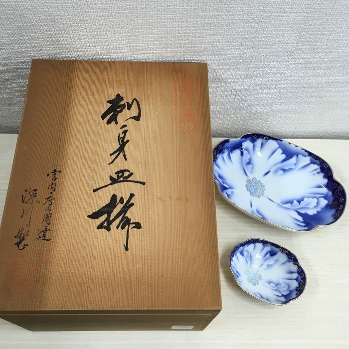 深川製磁 未使用 和食器揃え 蓋付湯呑 5㎝中皿5枚 牡丹金ミル15 和皿揃