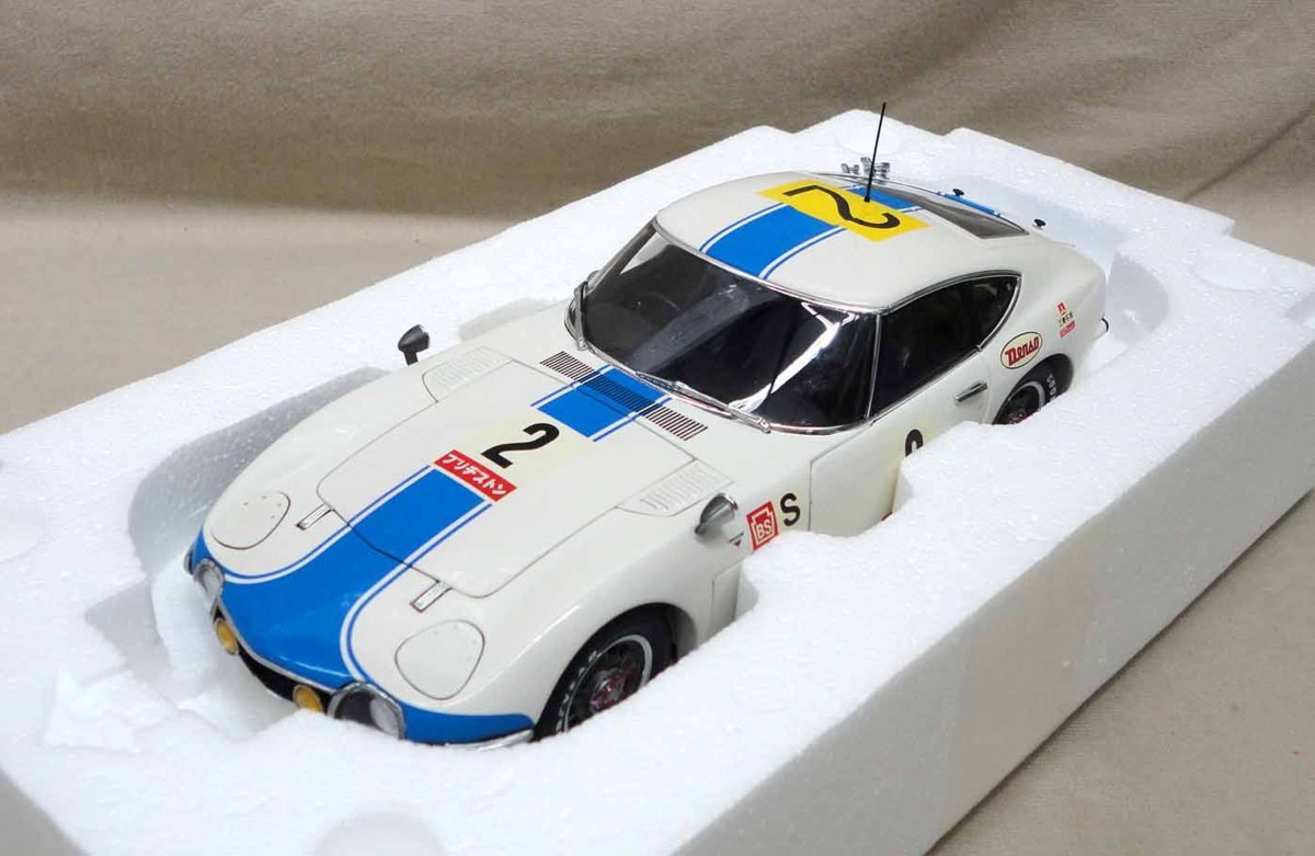 AUTOart 1/18 トヨタ 2000 GT 24 HRS FUJI 1967 未使用 オートアート