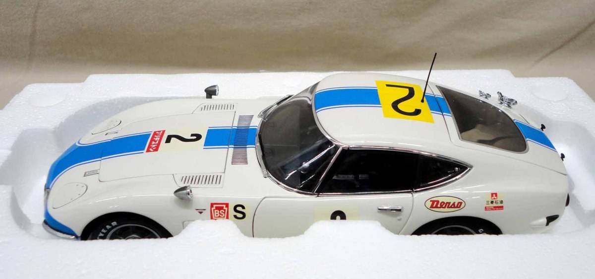 AUTOart 1/18 トヨタ 2000 GT 24 HRS FUJI 1967 未使用 オートアート