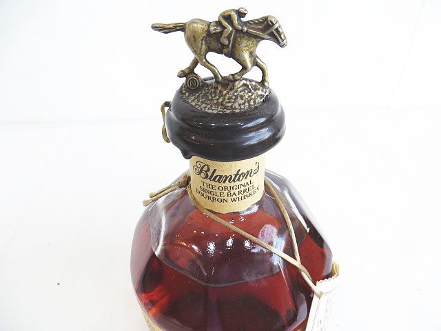 Blantons BOURBON ブラントン バーボン ウイスキー 750ml 46.5