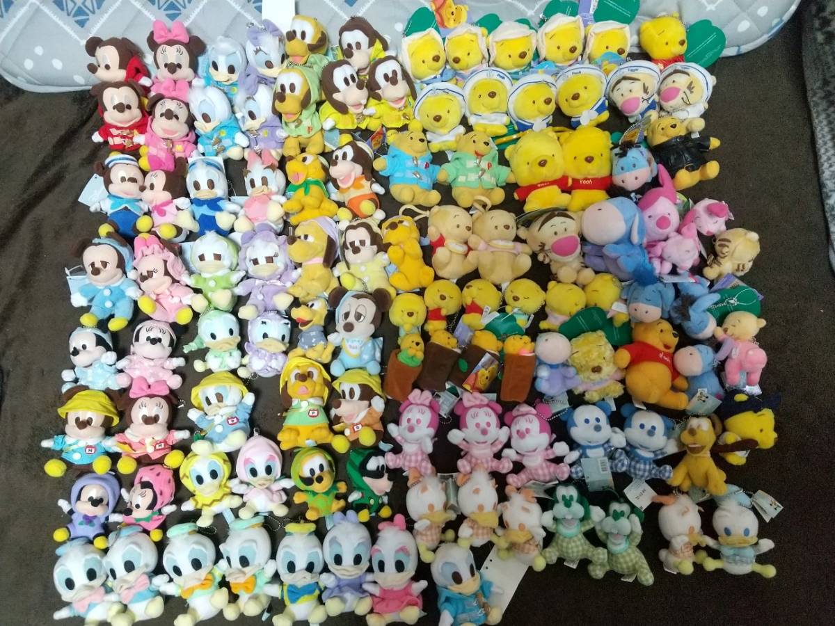 まとめて大量 ディズニー ぬいぐるみ100体以上 ボールチェーン他