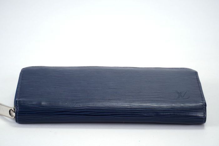 極美品】ルイヴィトン エピ ジッピーウォレット アンディゴブルー 長