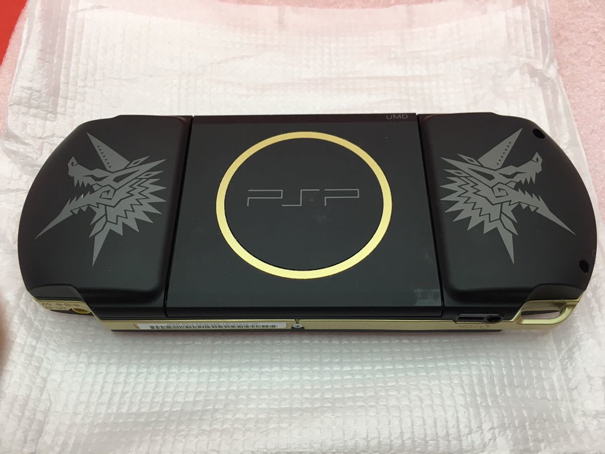 極美品 PSP3000モンスターハンターポータブル3rd ハンターズモデルフル  
