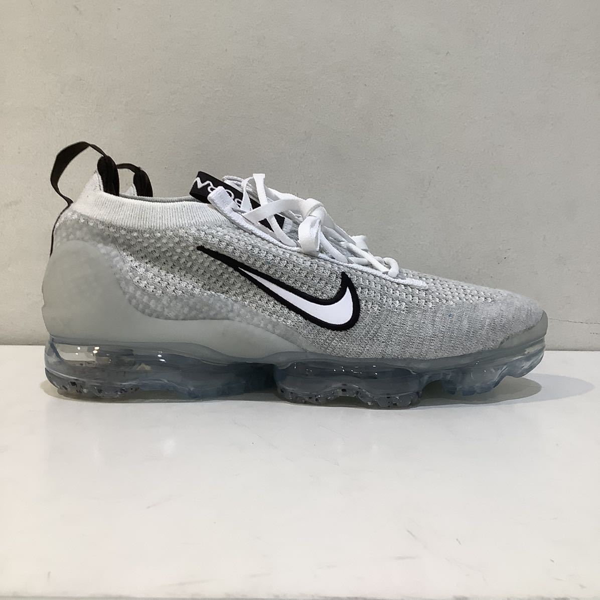 NIKE ナイキ DH4084-100 AIR VAPOR MAX 