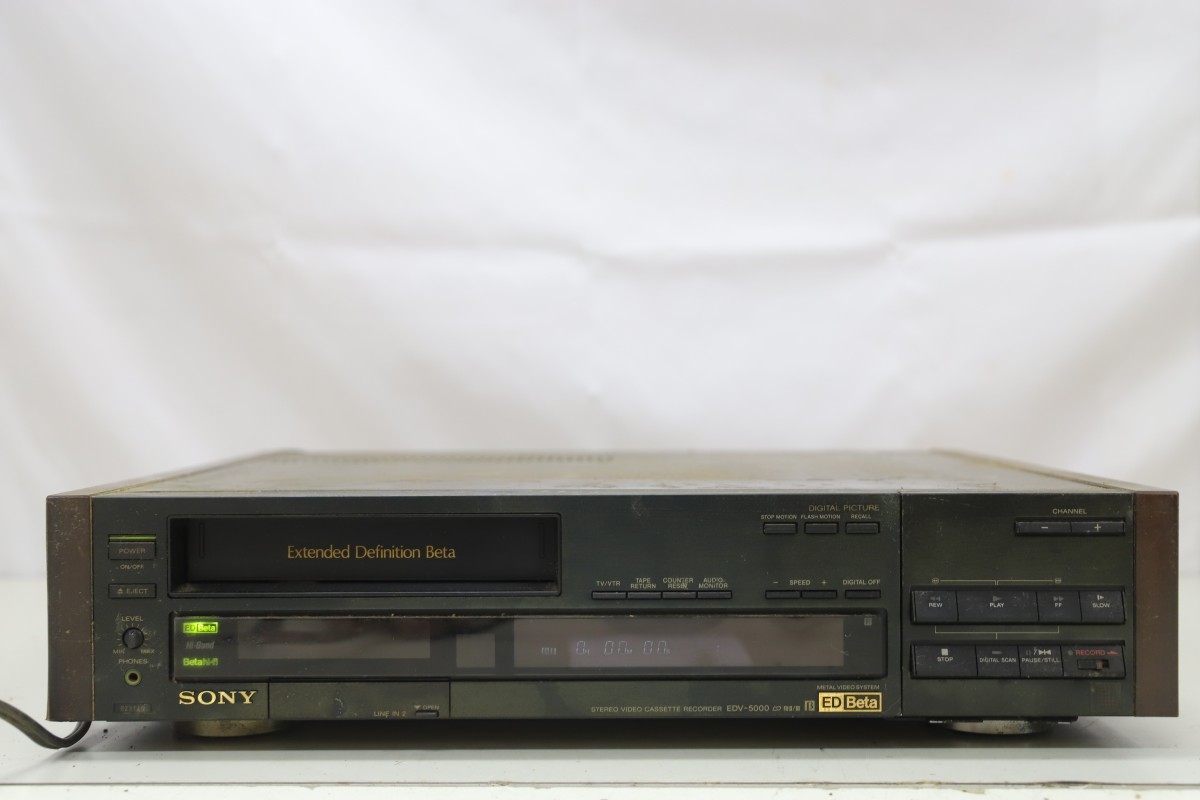 驚きの破格値，得価 ソニー/SONY EDV-5000 EDベータ ビデオデッキ D4868(ベータビデオデッキ)｜売買されたオークション情報、yahooの商品情報をアーカイブ公開 - オークファン ベータビデオデッキ