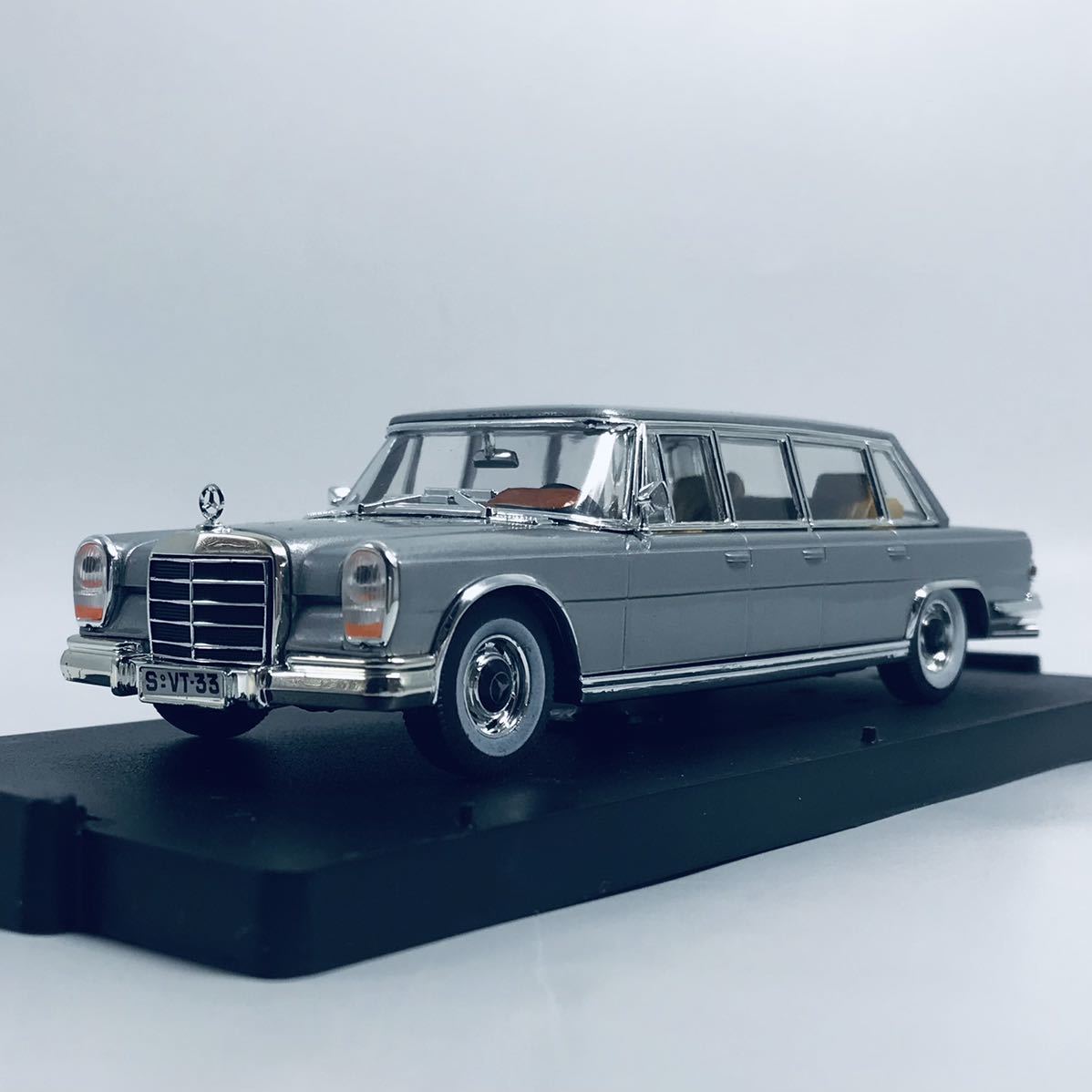絶版 稀少ビンテージ VITESSE ビテス 1/43 1965年型 W100系 メルセデス