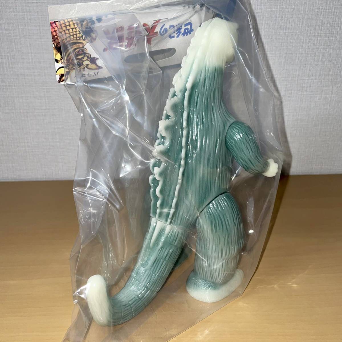 黒 金目 クラシック ゴジラ 350 グリーン GID マーブル 蓄光 マルサン