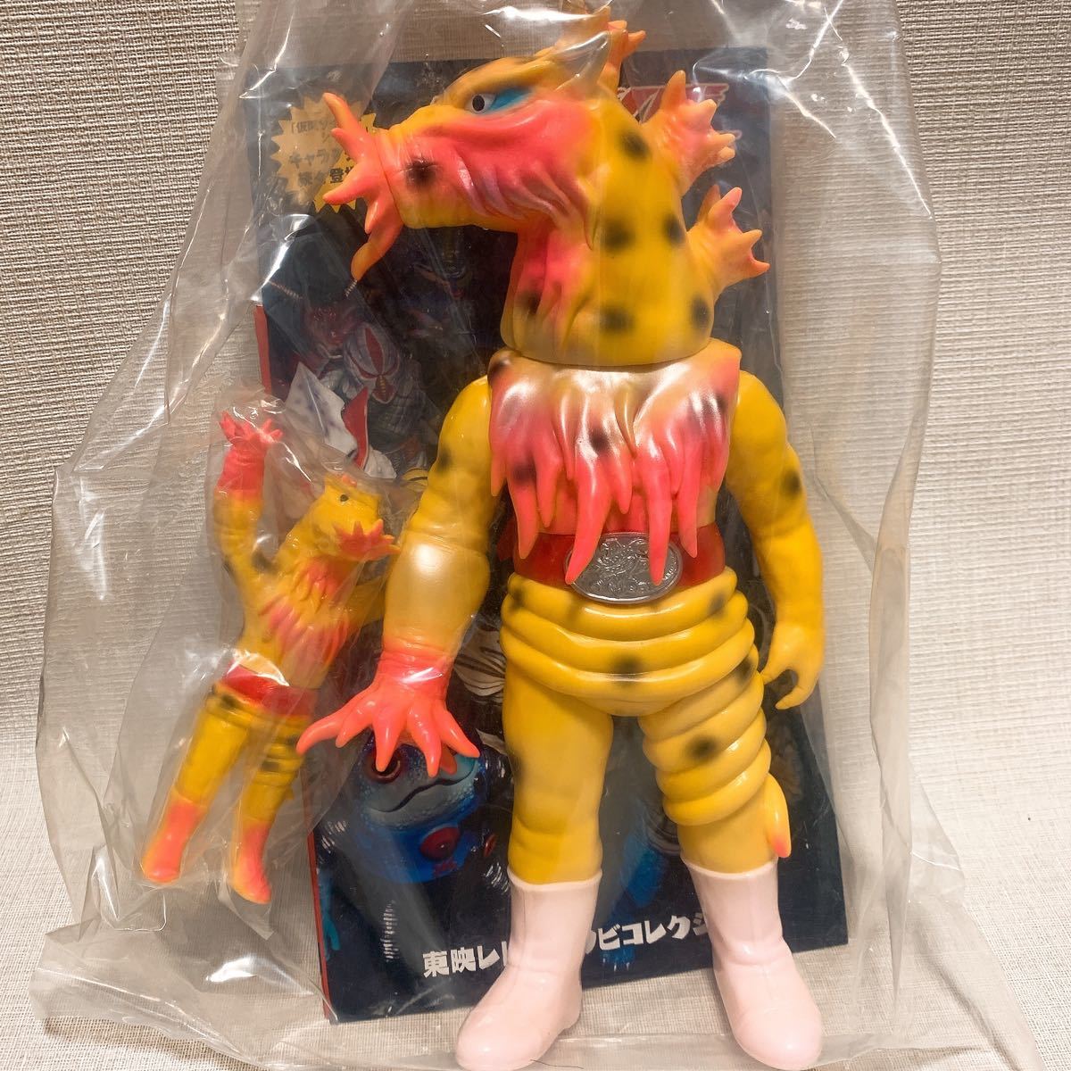 未開封】メディコムトイ イソギンジャガー＆イソギンジャガー 